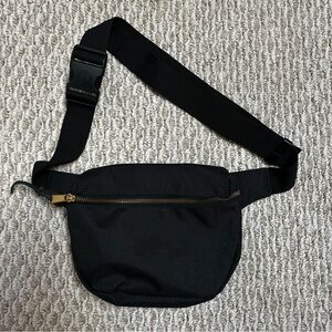 Herschel Crossbody Bag